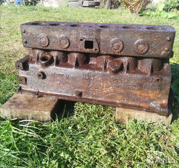 Блок цилиндров Опель 2.0 ретро