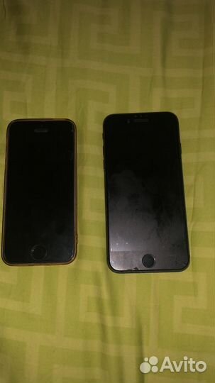 Телефон iPhone 5s и 8;