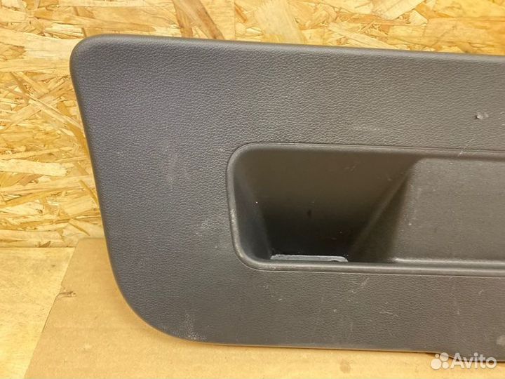 Накладка крышки багажника Volkswagen Polo cfna