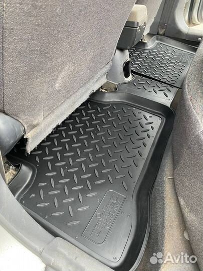 Коврики в салон на Hyundai Accent 1999-2012