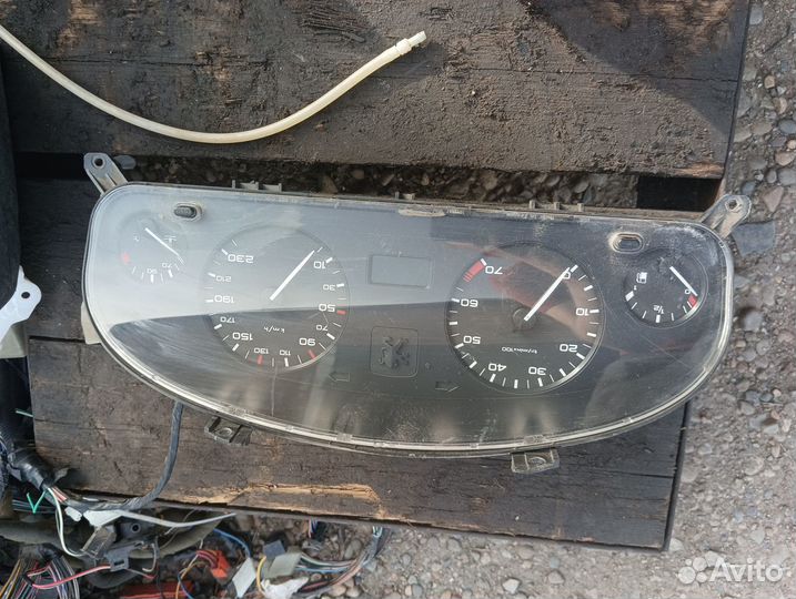 Панель приборов пежо 406
