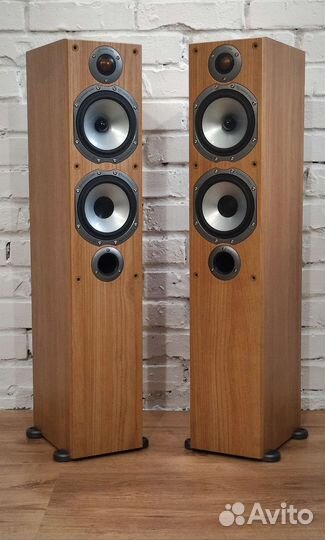 Мощные Monitor Audio BR5 (England)