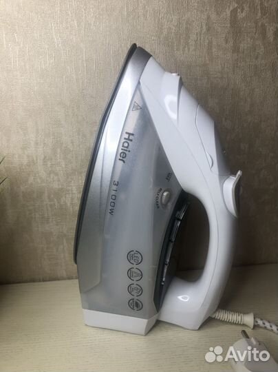 Утюг новый Haier