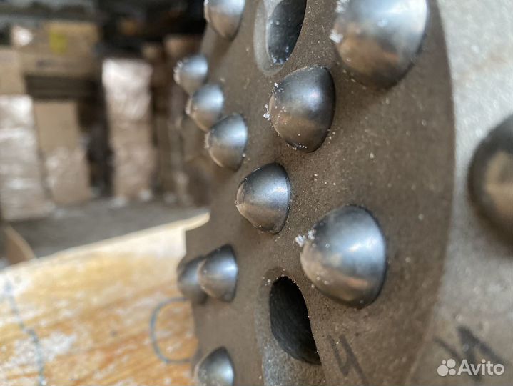 Коронки пневмоударные кнш