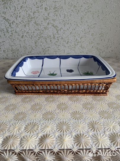 Фарфоровое блюдо, для горячего