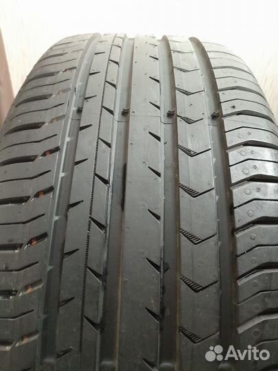 Continental ContiPremiumContact 5 215/55 R17 94W