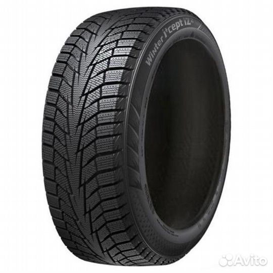 Hankook Winter I'Cept iZ 2 W616 215/55 R17 98T