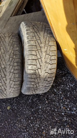 Nokian Tyres Hakkapeliitta 7 SUV 275/45 R20