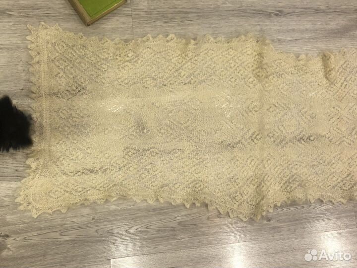 Оренбургская шаль 120х52