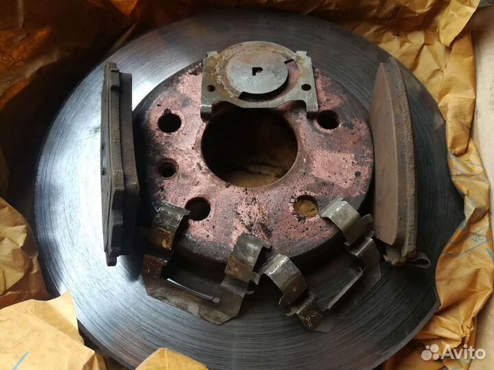 Тормозные диски передние комплект на opel insignia