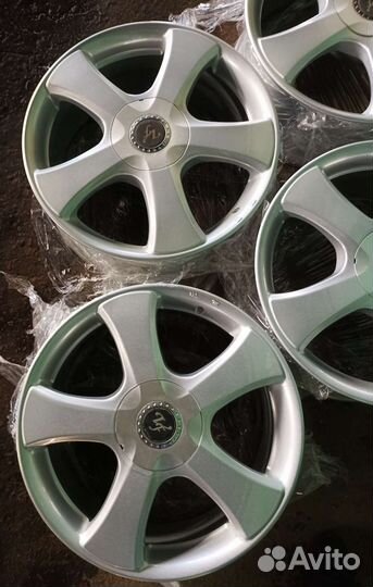 Литые Grass R18 как новые 114,3