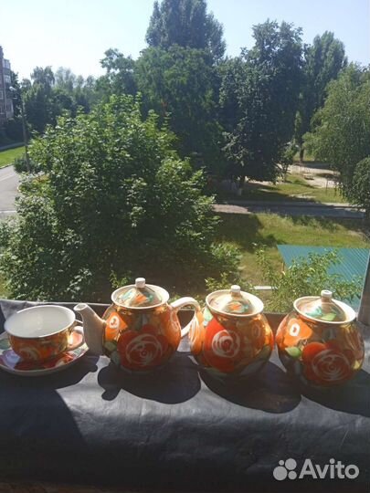 Сервиз чайный,Розы на золотом