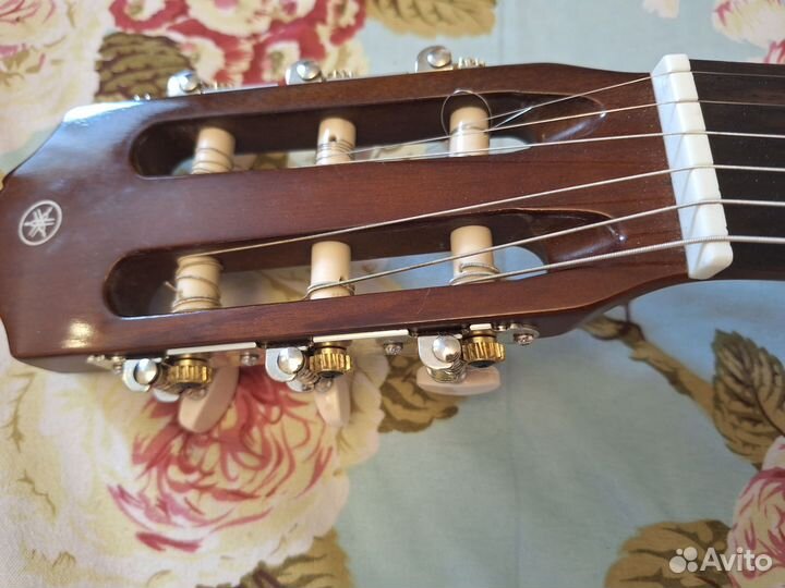 Гитара Yamaha C40