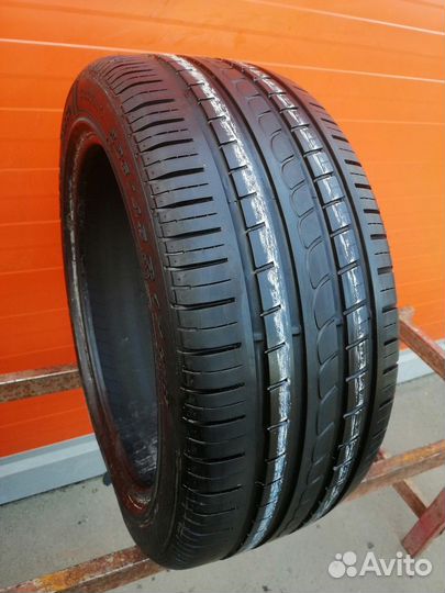 Pirelli P Zero Rosso 225/45 R17