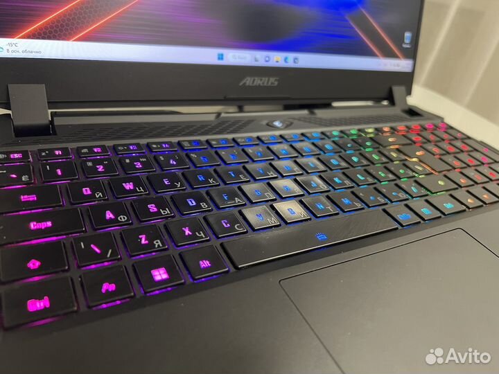 Gigabyte Aorus 15 XE4 (2K / i7 / RTX 3070Ti)