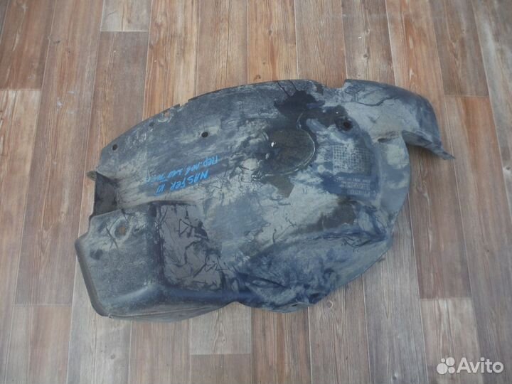 Подкрылок передний левый (задняя часть) Renault Ma