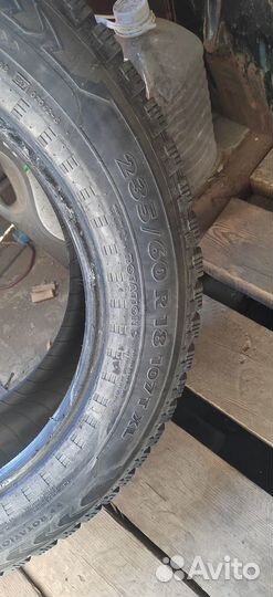 Nokian Tyres Hakkapeliitta 5 235/60 R18 107T