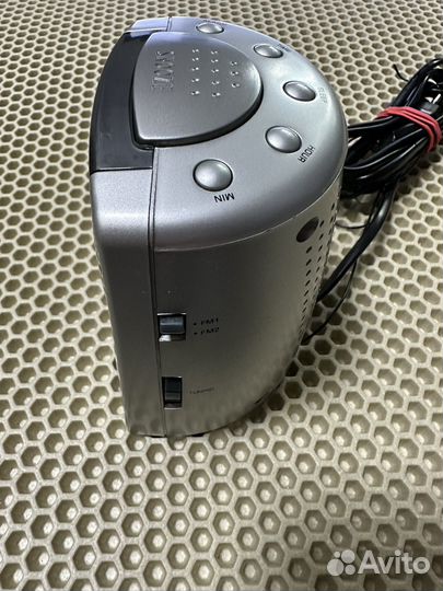 Радиобудильник vitek VT-3509