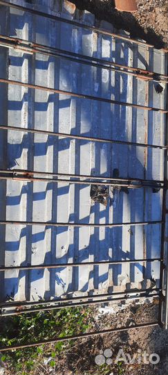 Багажник на крышу 2104