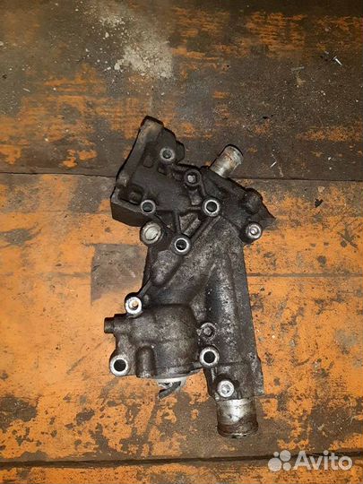 Корпус термостата Peugeot 406 EW7