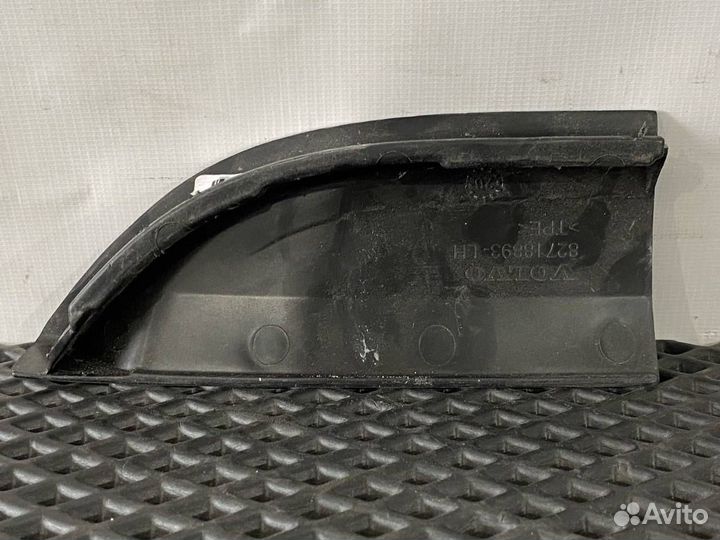 Резинка спойлера Volvo FH4 82718893