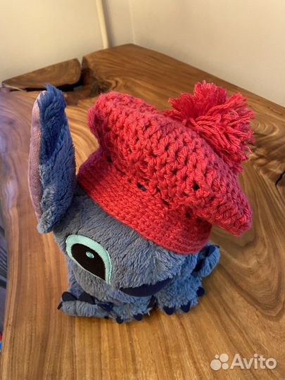Берет новый малиновый вязаный крючком детский