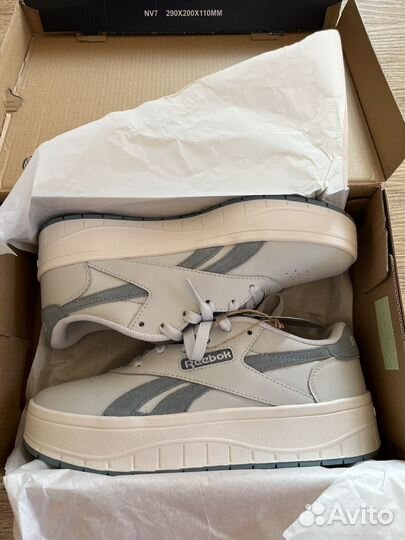 Кроссовки reebok женские 38.5