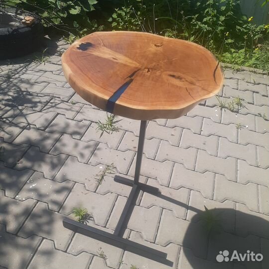 Прикроватный столик лофт