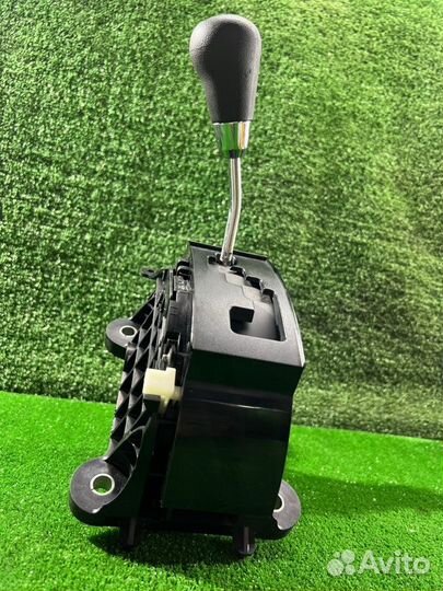 Селектор АКПП Toyota Ractis NCP105 1NZ-FE 2007