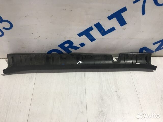 Обивка порога передняя hyundai solaris 1 1.4 мт се