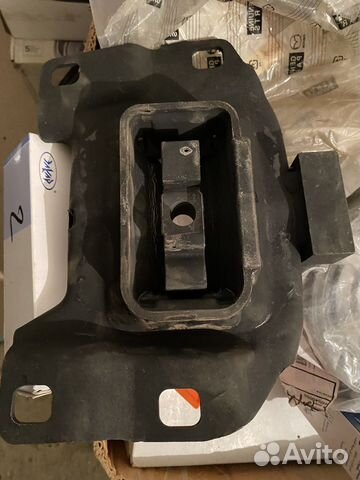 Подушка двигателя mazda 3