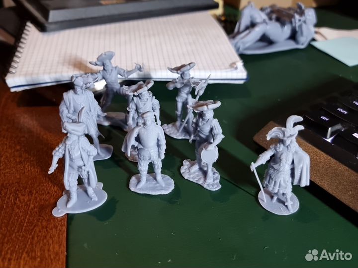 Фотополимерная 3D печать фигурок, миниатюр