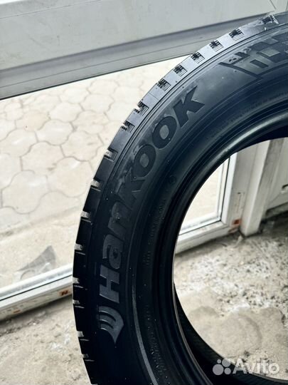 Hankook Ventus V2 AS 225/65 R17 102H