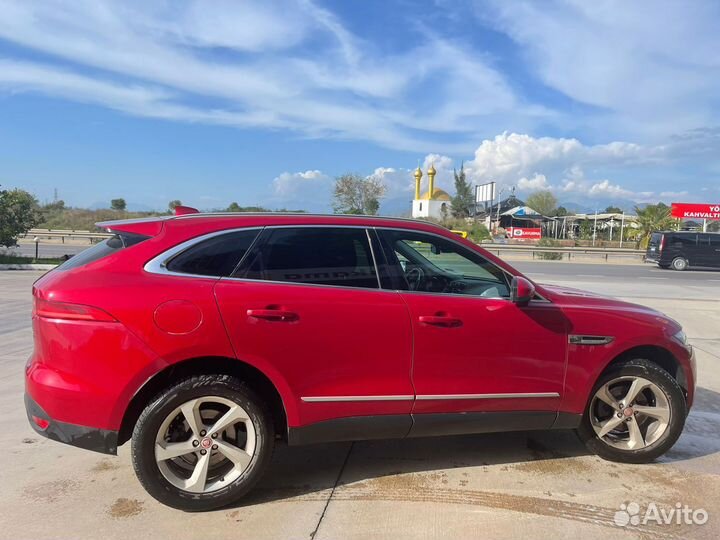 Jaguar F-Pace 2.0 AT, 2018, 150 900 км