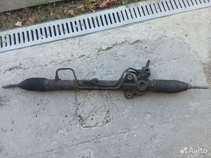 Рулевая рейка на Mitsubishi L200 2007г.в