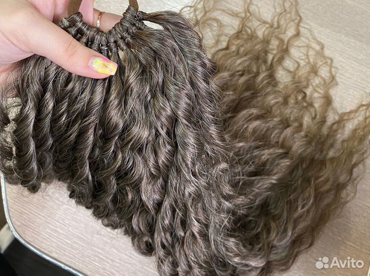 Хвост из кудрей ариель 60 см