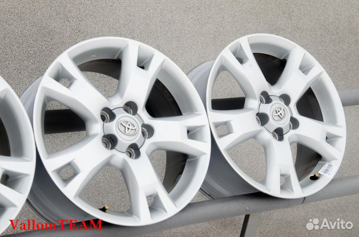 Лот 8521030 Оригинальные 17-е диски toyota