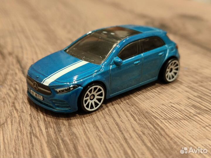 Машинки hot wheels