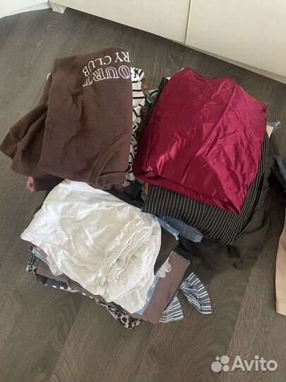 Два пакета вещей