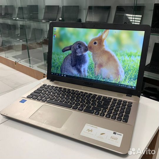 Ноутбук Asus (intel N3350/ 4gb ram/ SSD 256gb)