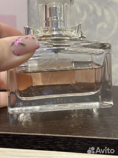 Туалетная вода Miss dior absolutely blooming