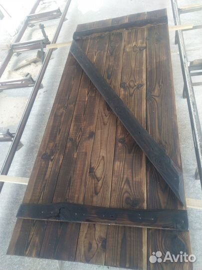 Продам дверь амбарную из сосны 220*960