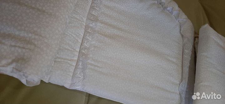 Бортики в кроватку