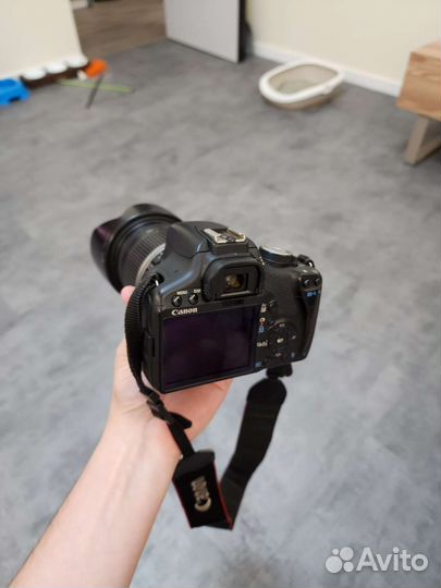 Зеркальный фотоаппарат Canon 500D