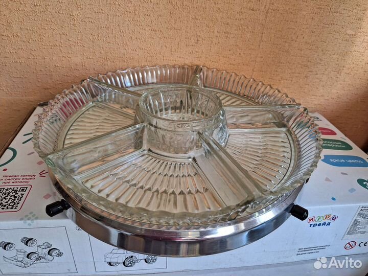 Предметы посуды. Менажница