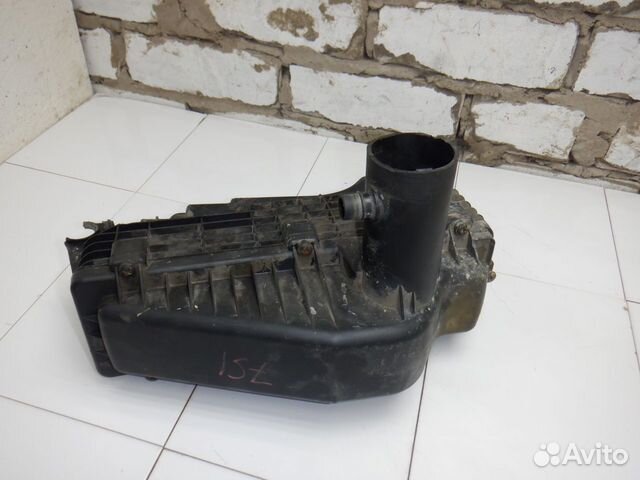 Корпус воздушного фильтра Peugeot 206