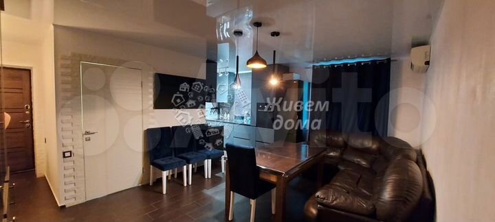 3-к. квартира, 57 м², 1/9 эт.