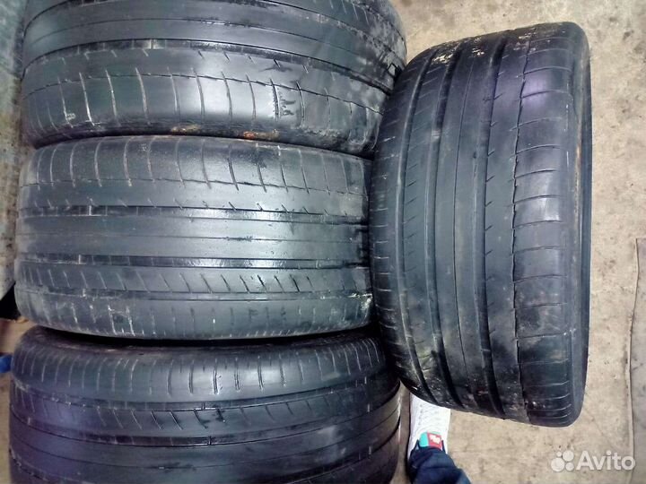 Шины 295/35/21