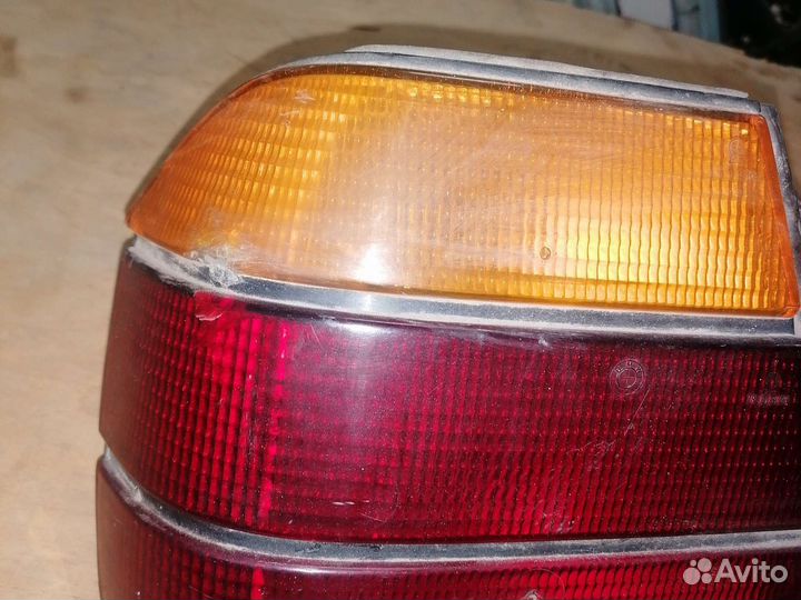 Фонарь задние левый бмв