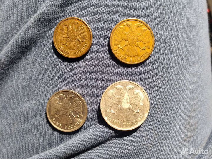 Продам монеты 1992